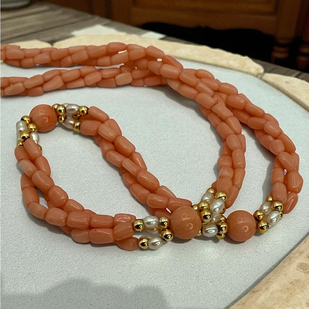 Vintage Angel Skin Coral & Freshwater Pearl 18” 3 Strand Twist Bead Gold Accents - Picture 6 of 17